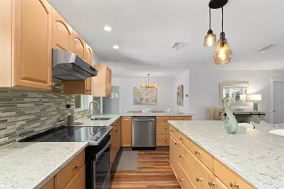 136 Oregon Lane, Boca Raton, FL 33487 - Photo 10