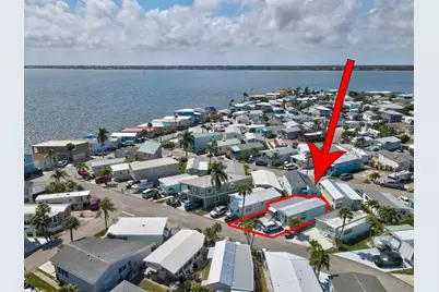 976 Nettles Boulevard, Jensen Beach, FL 34957 - Photo 6