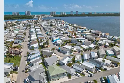 976 Nettles Boulevard, Jensen Beach, FL 34957 - Photo 8