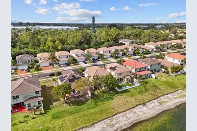 6427 Adriatic Way, Greenacres, FL 33413 - Photo 32