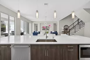 9364 Coral Isles Cir, Palm Beach Gardens, FL 33412 - Photo 8