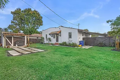 525 Evergreen Drive, Lake Park, FL 33403 - Photo 26