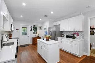 525 Evergreen Dr, Lake Park, FL 33403 - Photo 8