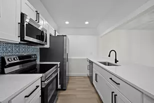 8632 Pluto Terrace, West Palm Beach, FL 33403 - Photo 4