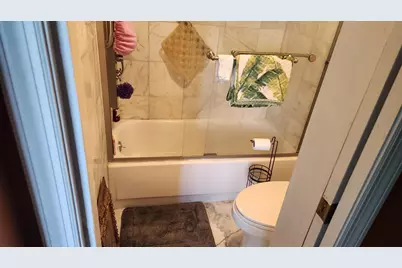 304 Wellington E #304, West Palm Beach, FL 33417 - Photo 16