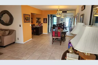 304 Wellington E #304, West Palm Beach, FL 33417 - Photo 4