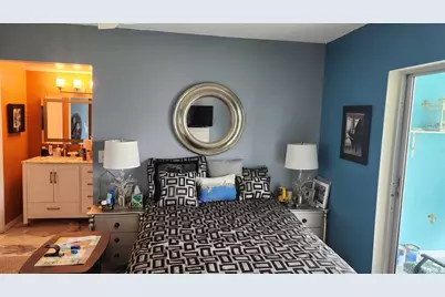 304 Wellington E #304, West Palm Beach, FL 33417 - Photo 10