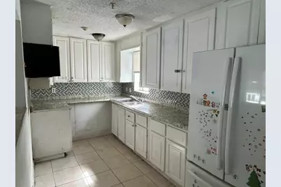 2000 Longwood Road, West Palm Beach, FL 33409 - Photo 2