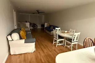 905 Palm Beach Trace Dr, Royal Palm Beach, FL 33411 - Photo 2