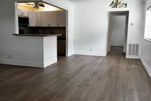 103 Saxony C, Delray Beach, FL 33446 - Photo 4