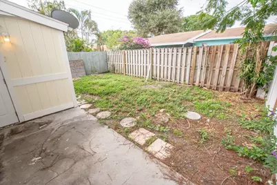 3962 Roan Court W, West Palm Beach, FL 33403 - Photo 4