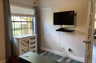 364 Prestwick Cir, Palm Beach Gardens, FL 33418 - Photo 20