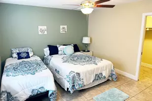 801 Hummingbird Way, North Palm Beach, FL 33408 - Photo 10