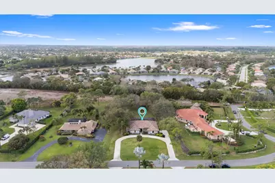 9425 Dundee Drive, Lake Worth, FL 33467 - Photo 8