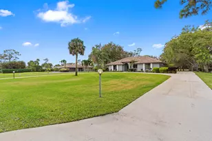 9425 Dundee Dr, Lake Worth, FL 33467 - Photo 2