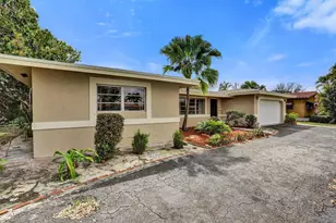 1004 SE 11th St, Deerfield Beach, FL 33441 - Photo 12