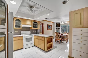 1004 SE 11th St, Deerfield Beach, FL 33441 - Photo 40