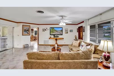 1004 SE 11th Street, Deerfield Beach, FL 33441 - Photo 38