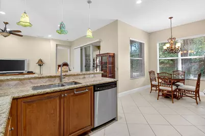 7420 Twin Falls Drive, Boynton Beach, FL 33437 - Photo 4