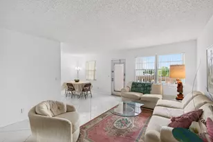 3028 Guildford B, Boca Raton, FL 33434 - Photo 10