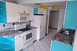 6710 NW 58th Ct, Tamarac, FL 33321 - Photo 10