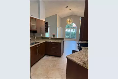 12390 Summer Springs Dr, Boynton Beach, FL 33437 - Photo 6