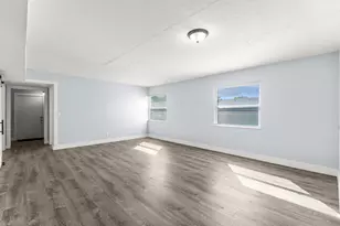 656 W 6th St, Riviera Beach, FL 33404 - Photo 6