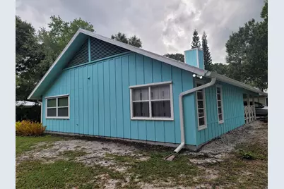 6515 5th Street, Vero Beach, FL 32968 - Photo 2