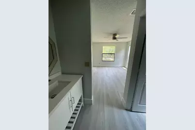 3350 Jaywood Terrace #J221, Boca Raton, FL 33431 - Photo 12