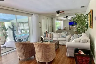 162 Beacon Ln, Jupiter Inlet Colony, FL 33469 - Photo 2