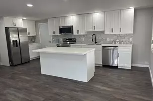 5010 NW 2nd Ave NW, Deerfield Beach, FL 33064 - Photo 24