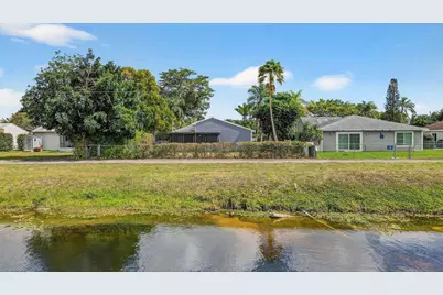 5384 Courtney Circle, Boynton Beach, FL 33472 - Photo 28
