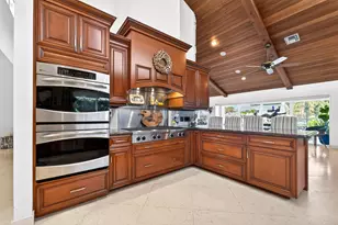 113 Ebbtide Dr, North Palm Beach, FL 33408 - Photo 18