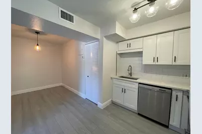 701 SE 4th Street #Apt West, Boynton Beach, FL 33435 - Photo 8