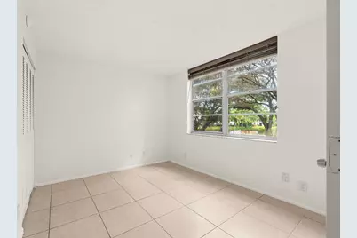 9340 Lagoon Place #206, Davie, FL 33324 - Photo 12