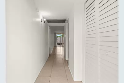 9340 Lagoon Place #206, Davie, FL 33324 - Photo 6