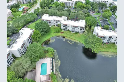 9340 Lagoon Place #206, Davie, FL 33324 - Photo 2