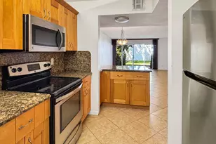 390 Golfview Rd, North Palm Beach, FL 33408 - Photo 6