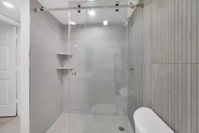 275 Palm Avenue #B304, Jupiter, FL 33477 - Photo 14