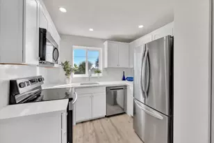 275 Palm Ave, Jupiter, FL 33477 - Photo 6