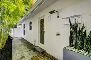 717 NE 1st Ct, Delray Beach, FL 33483 - Photo 52