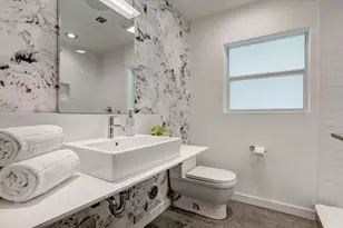 717 NE 1st Ct, Delray Beach, FL 33483 - Photo 40