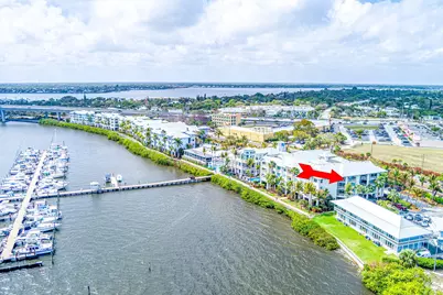 975 NW Flagler Avenue #302, Stuart, FL 34994 - Photo 2