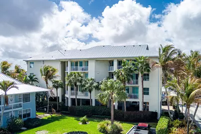 975 NW Flagler Avenue #302, Stuart, FL 34994 - Photo 32
