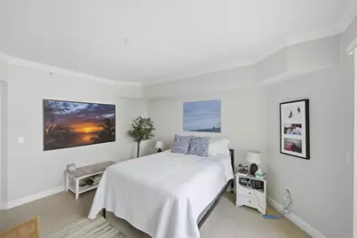 975 NW Flagler Avenue #302, Stuart, FL 34994 - Photo 8