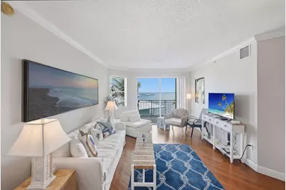 975 NW Flagler Avenue #302, Stuart, FL 34994 - Photo 10