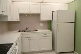 500 Executive Center Dr, West Palm Beach, FL 33401 - Photo 10