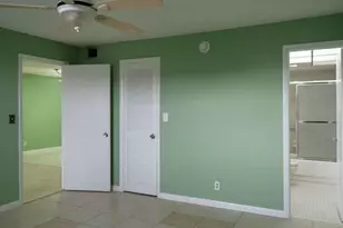 500 Executive Center Dr, West Palm Beach, FL 33401 - Photo 12