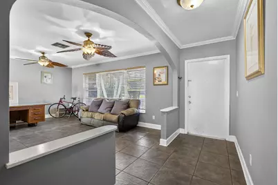 9774 Jonquil Circle S, Palm Beach Gardens, FL 33410 - Photo 8