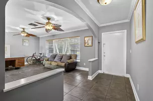 9774 Jonquil Cir S, Palm Beach Gardens, FL 33410 - Photo 8